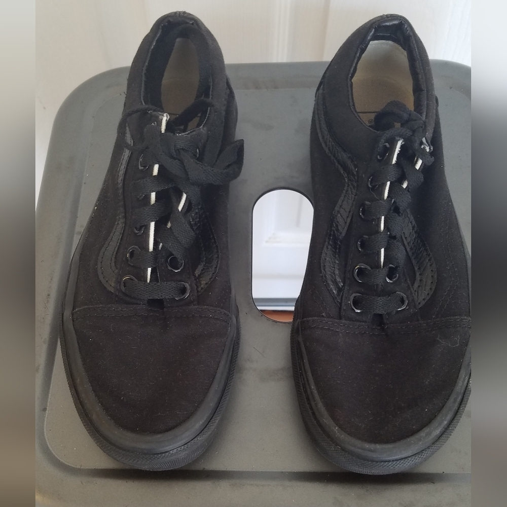 Vans Off The Wall Black Canvas Sneakers Women's 6 Men's 4.5